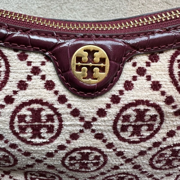 Tory Burch T-monogram chenille shoulder bag - Picture 2 of 6
